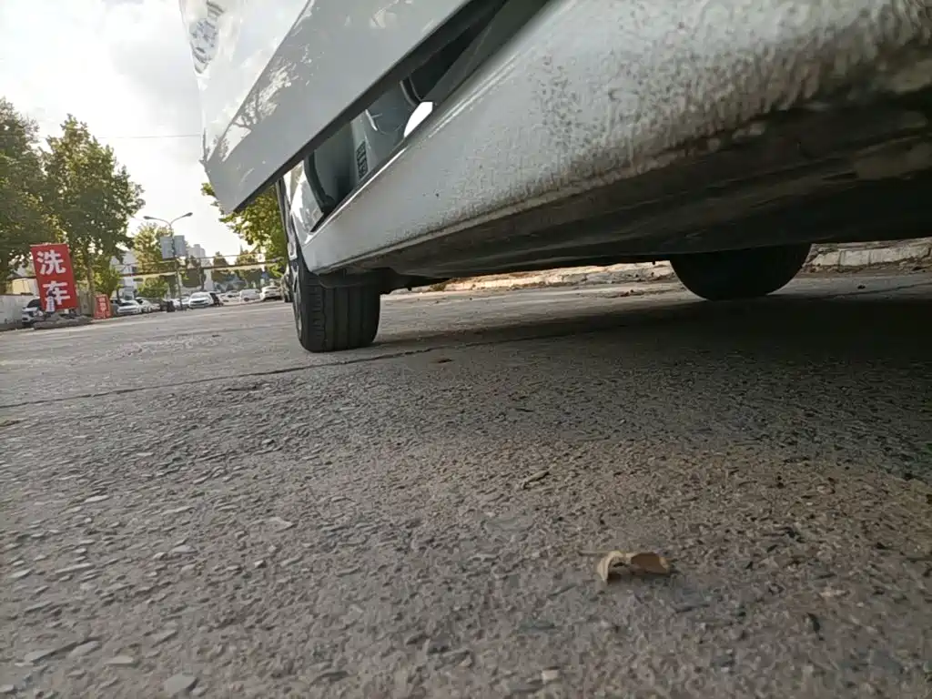 Volkswagen Golf — миниатюра 21