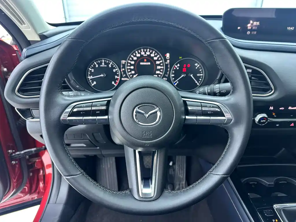 MAZDA CX 30