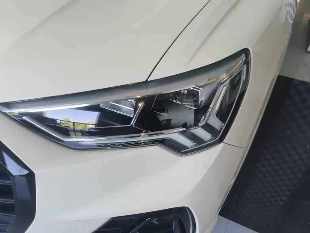 Audi Q3 — миниатюра 24