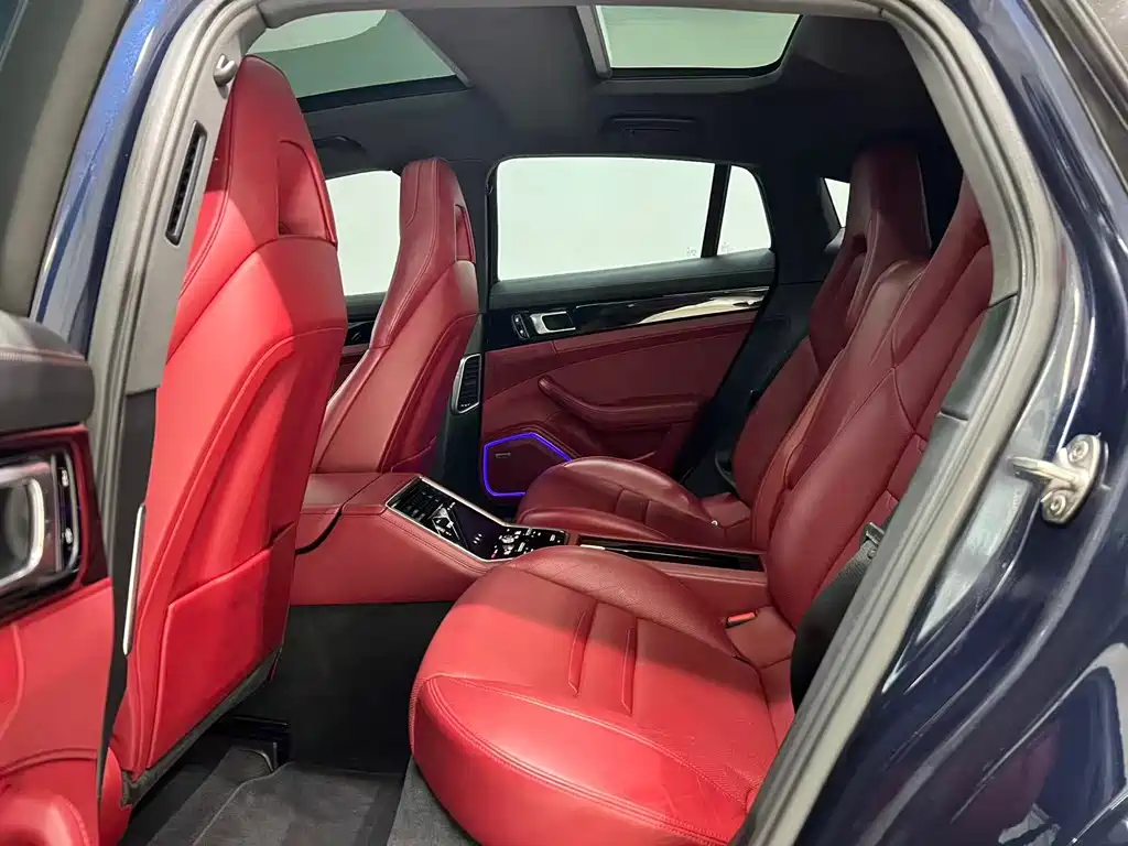 Porsche Panamera — миниатюра 5