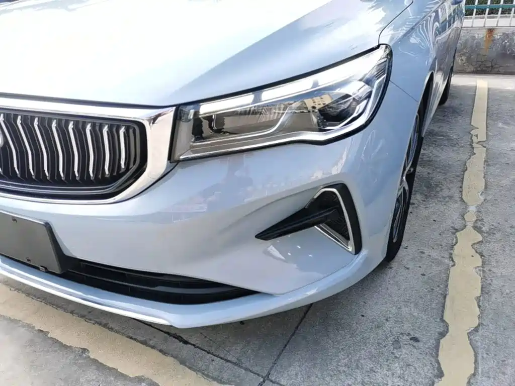 Geely Emgrand — миниатюра 24
