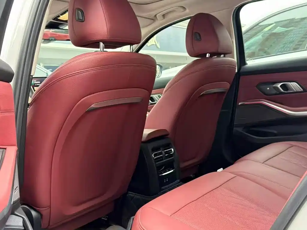 BMW 3 Series — миниатюра 7