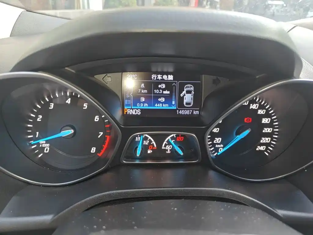 Ford Kuga — миниатюра 12