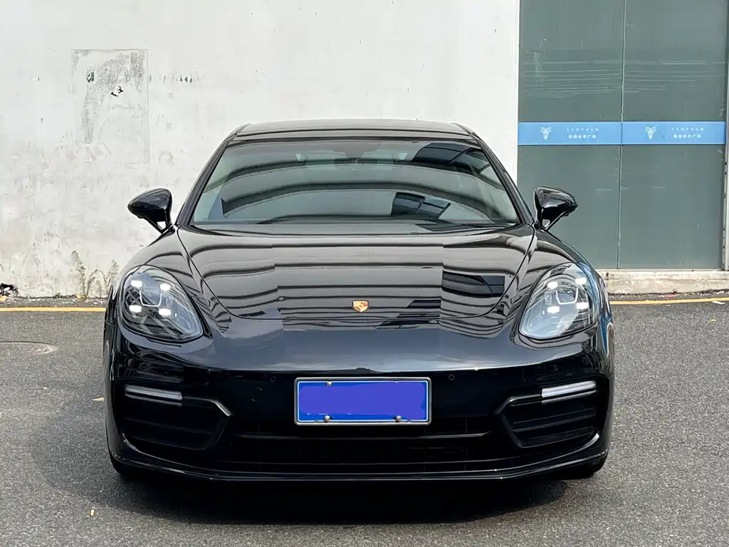 Porsche Panamera — миниатюра 2