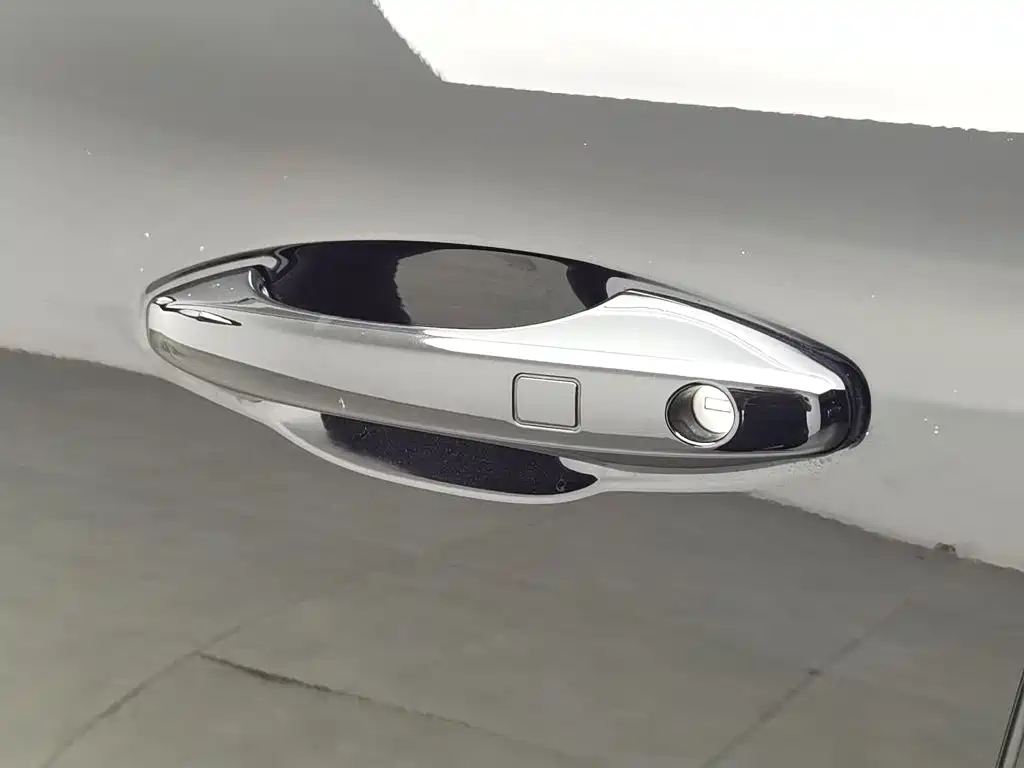 Wey Wey VV5 — миниатюра 18