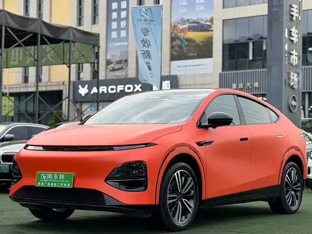 2023 Xpeng G6