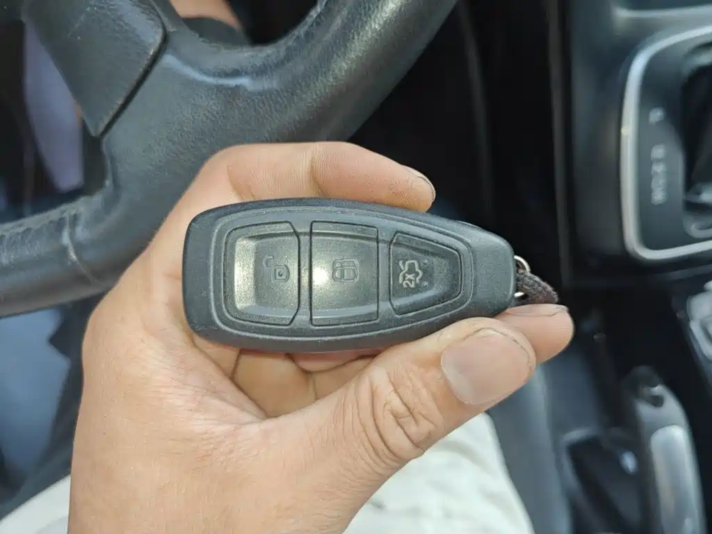 Ford Kuga — миниатюра 9