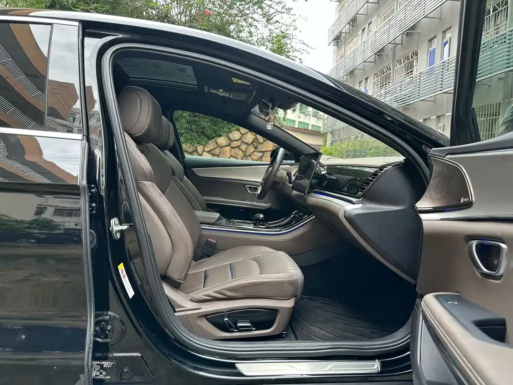 BYD Han — миниатюра 15