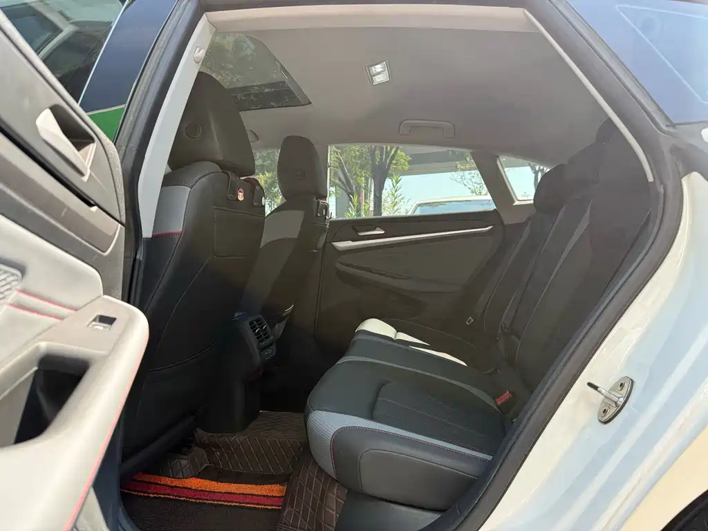 Volkswagen Lamando — миниатюра 4