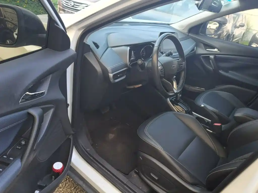 Chevrolet Trax — миниатюра 16