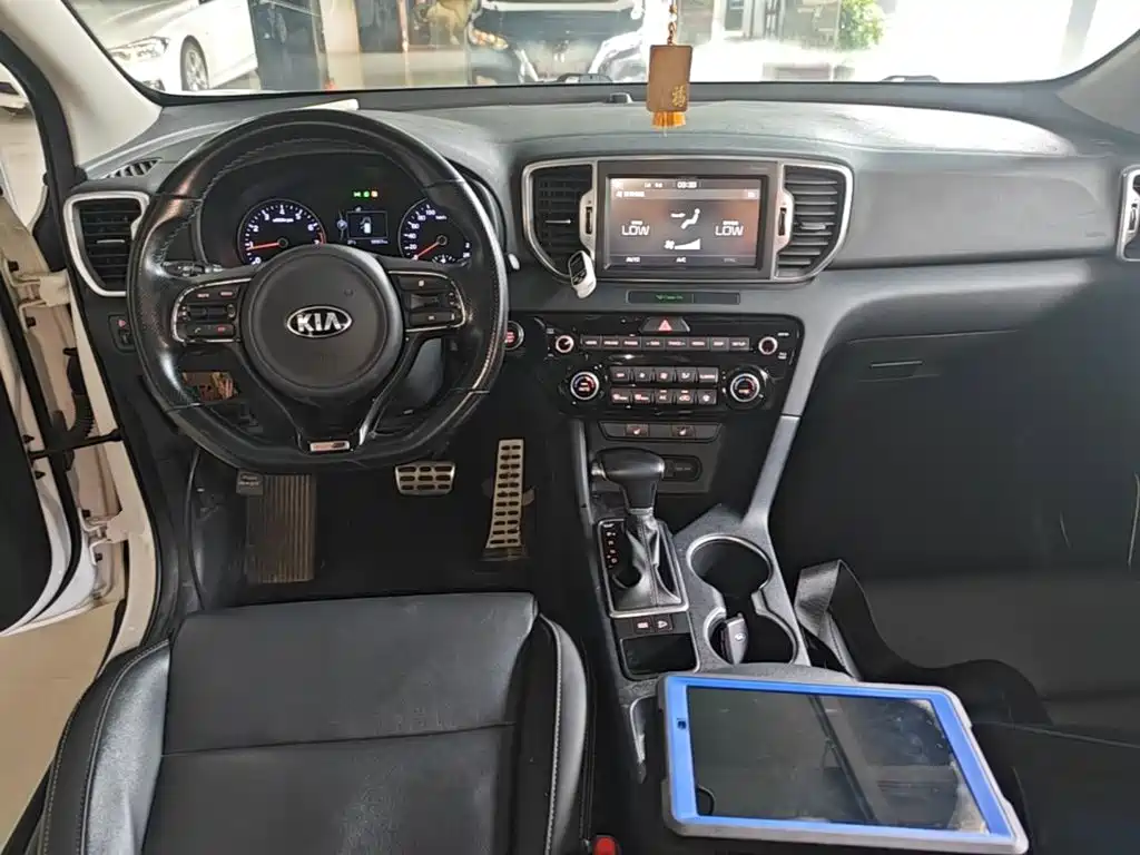 Kia KX5 — миниатюра 10