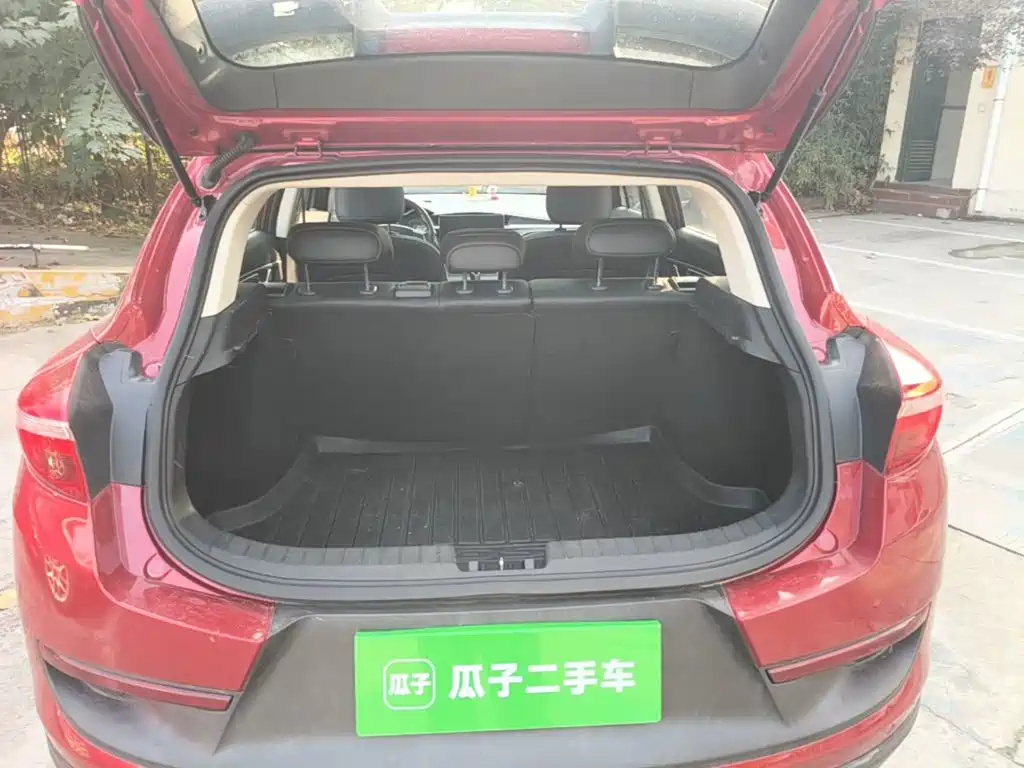 Geely Emgrand GS — миниатюра 19