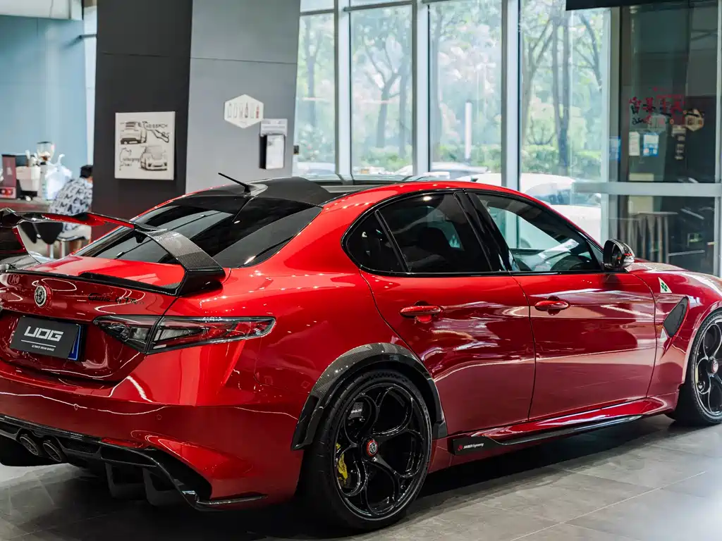 Alfa Romeo Giulia — миниатюра 9