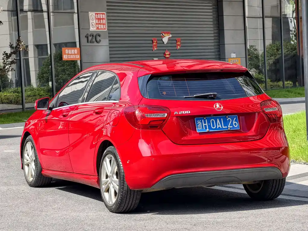 Mercedes-Benz A-Class (Import) — миниатюра 3
