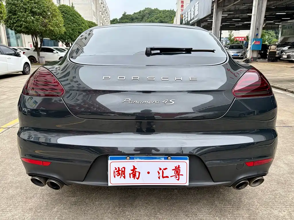 Porsche Panamera — миниатюра 18