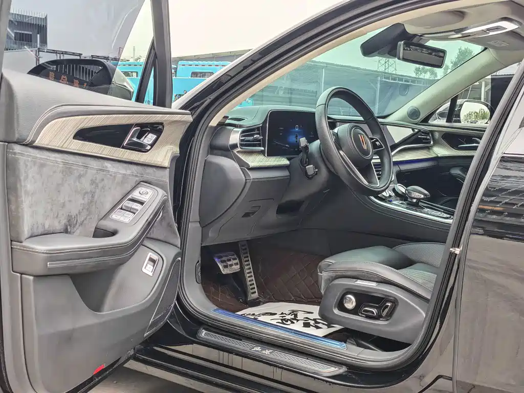 Hongqi Hongqi H9 — миниатюра 6