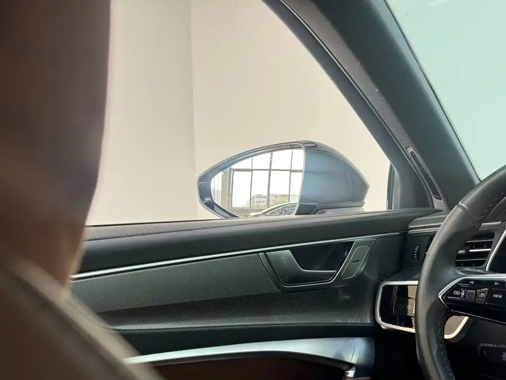Audi A6L — миниатюра 18
