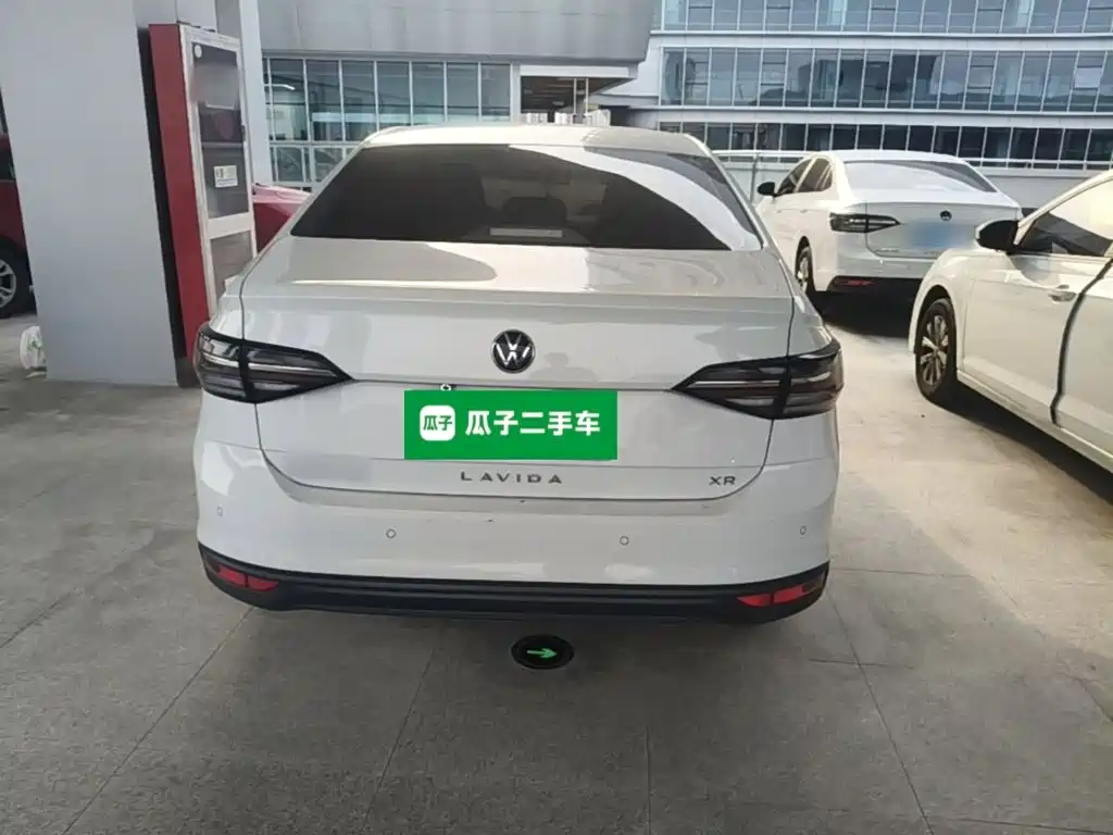 Volkswagen Lavida — миниатюра 6