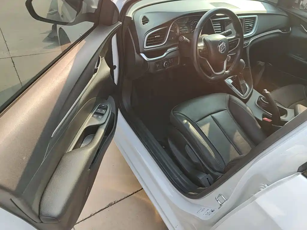 Buick Excelle — миниатюра 16
