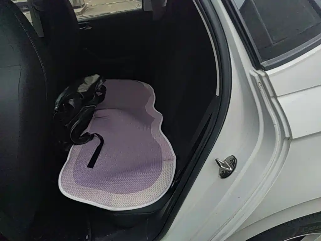 Volkswagen Polo — миниатюра 17