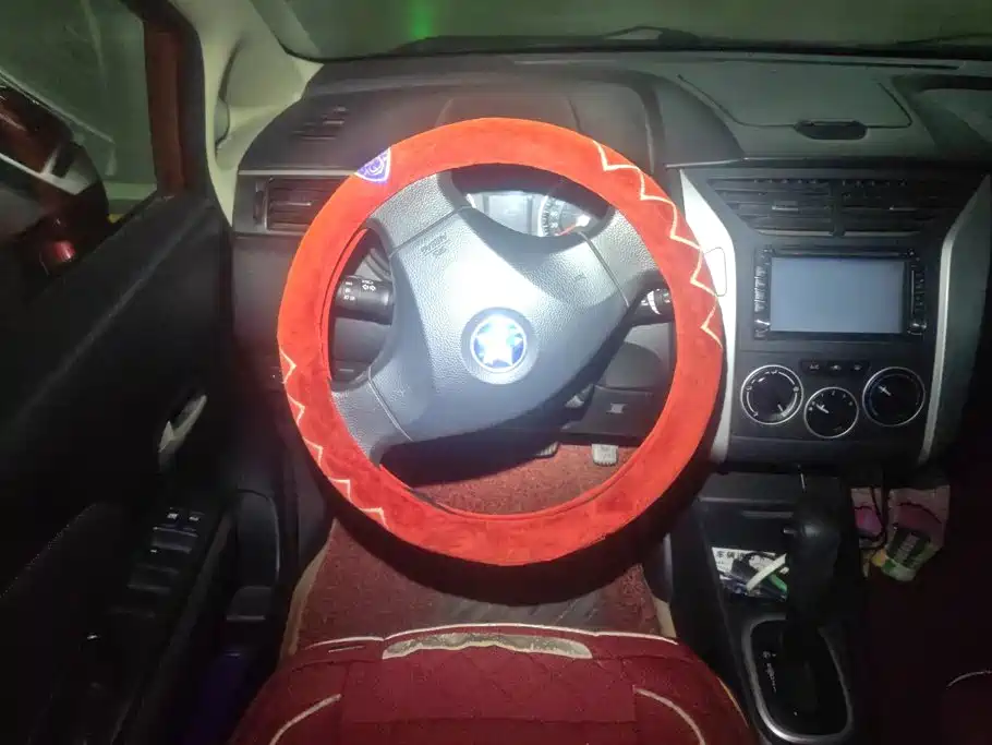Venucia R50X — миниатюра 15