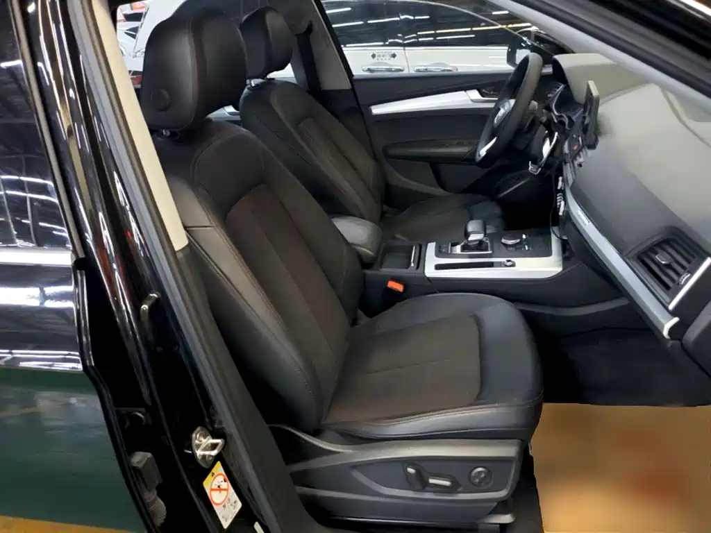 Audi Q5L — миниатюра 25