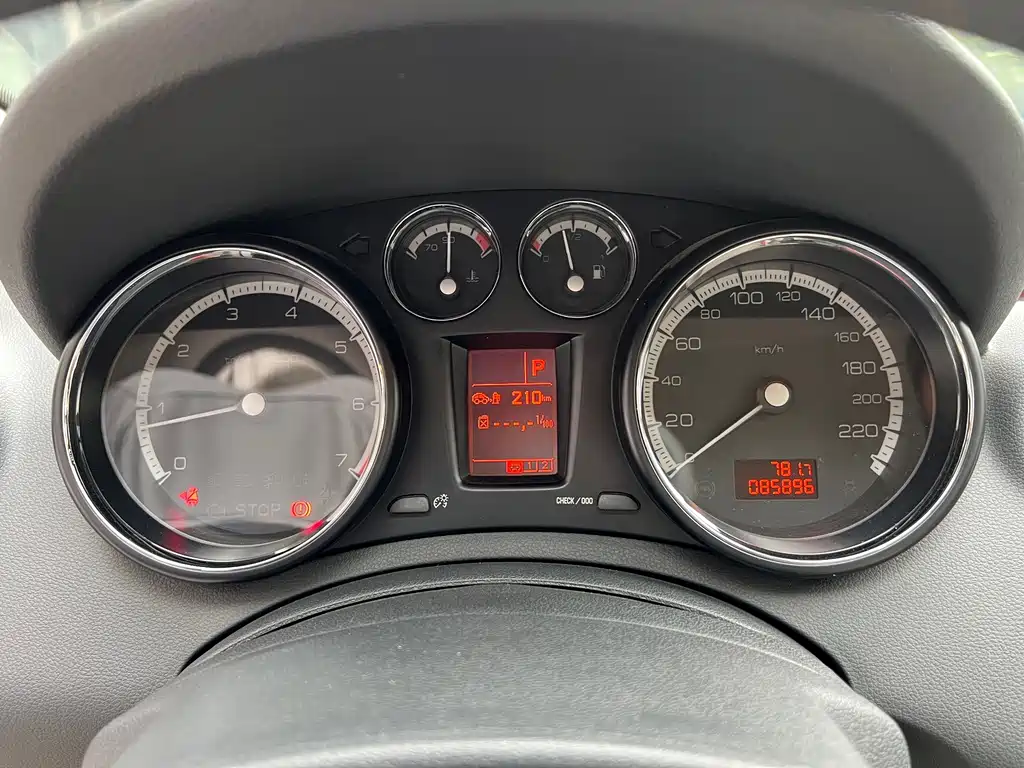 Peugeot 408 — миниатюра 20
