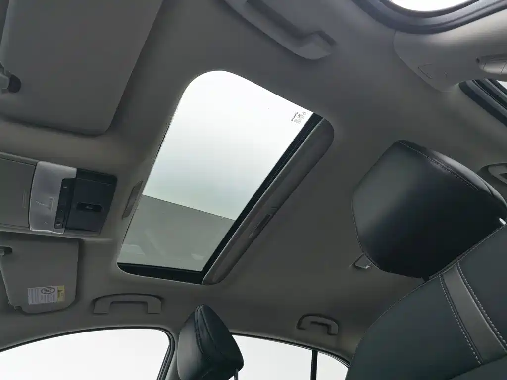 Nissan Sylphy — миниатюра 14