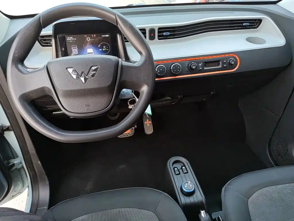 Wuling MINIEV — миниатюра 13