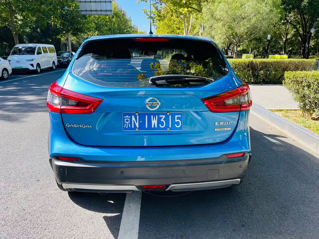 Nissan Qashqai — миниатюра 6