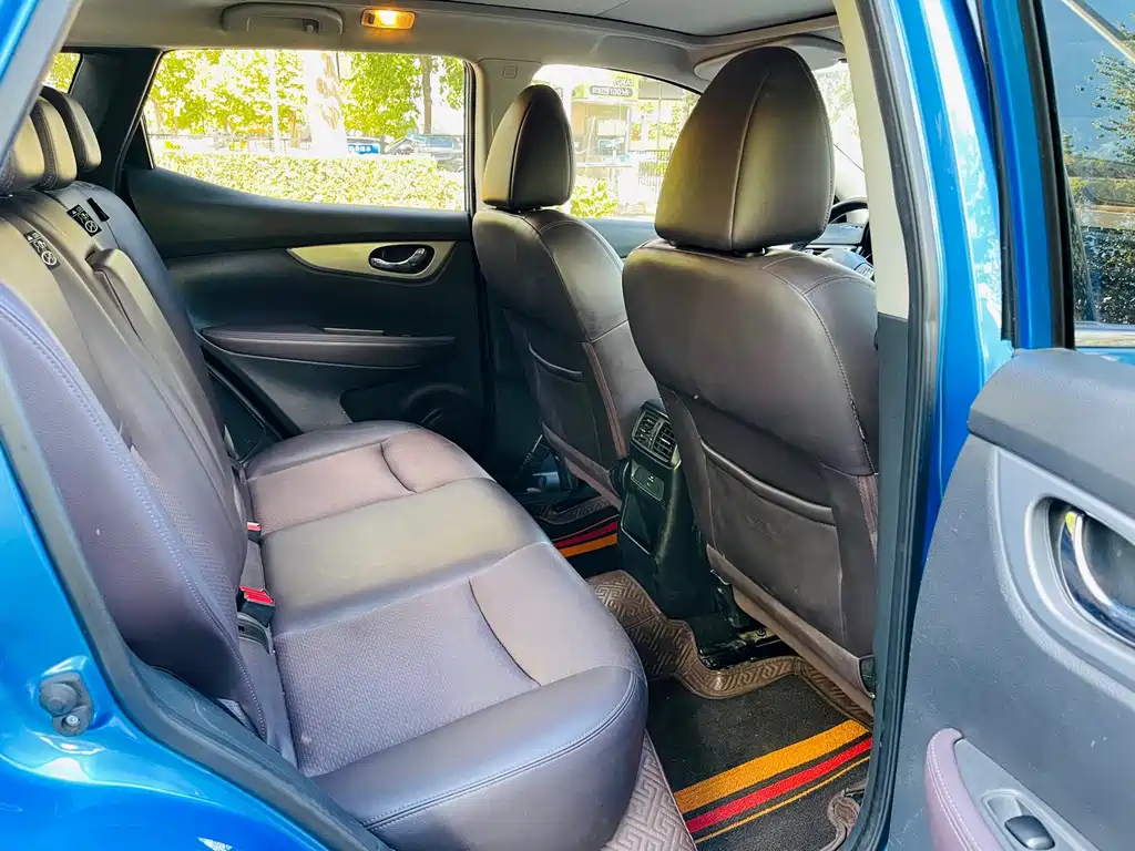 Nissan Qashqai — миниатюра 20