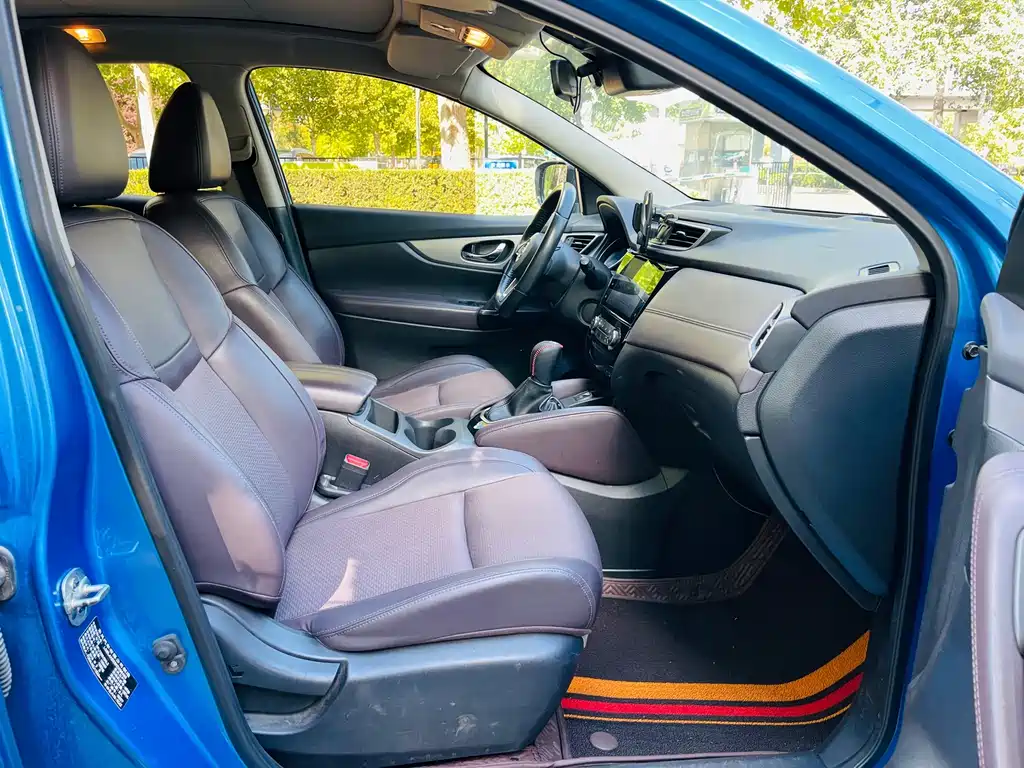 Nissan Qashqai — миниатюра 22