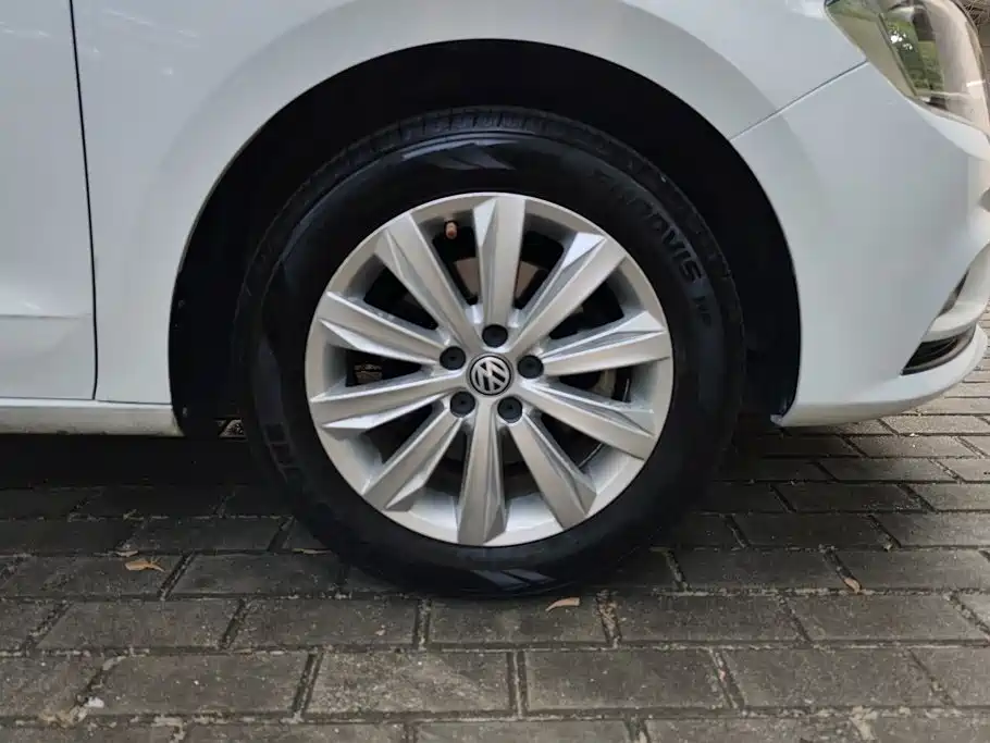 Volkswagen Bora — миниатюра 6