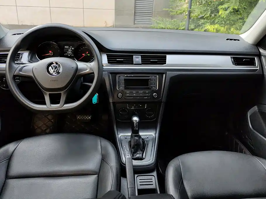 Volkswagen Bora — миниатюра 12