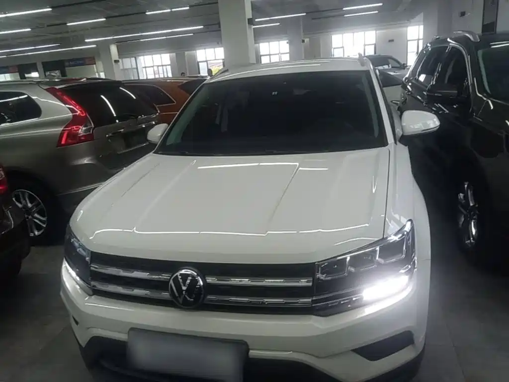 Volkswagen Tharu — миниатюра 3