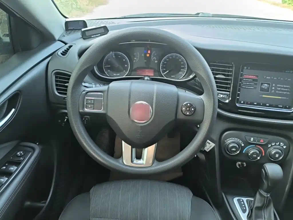 Fiat Viaggio — миниатюра 11