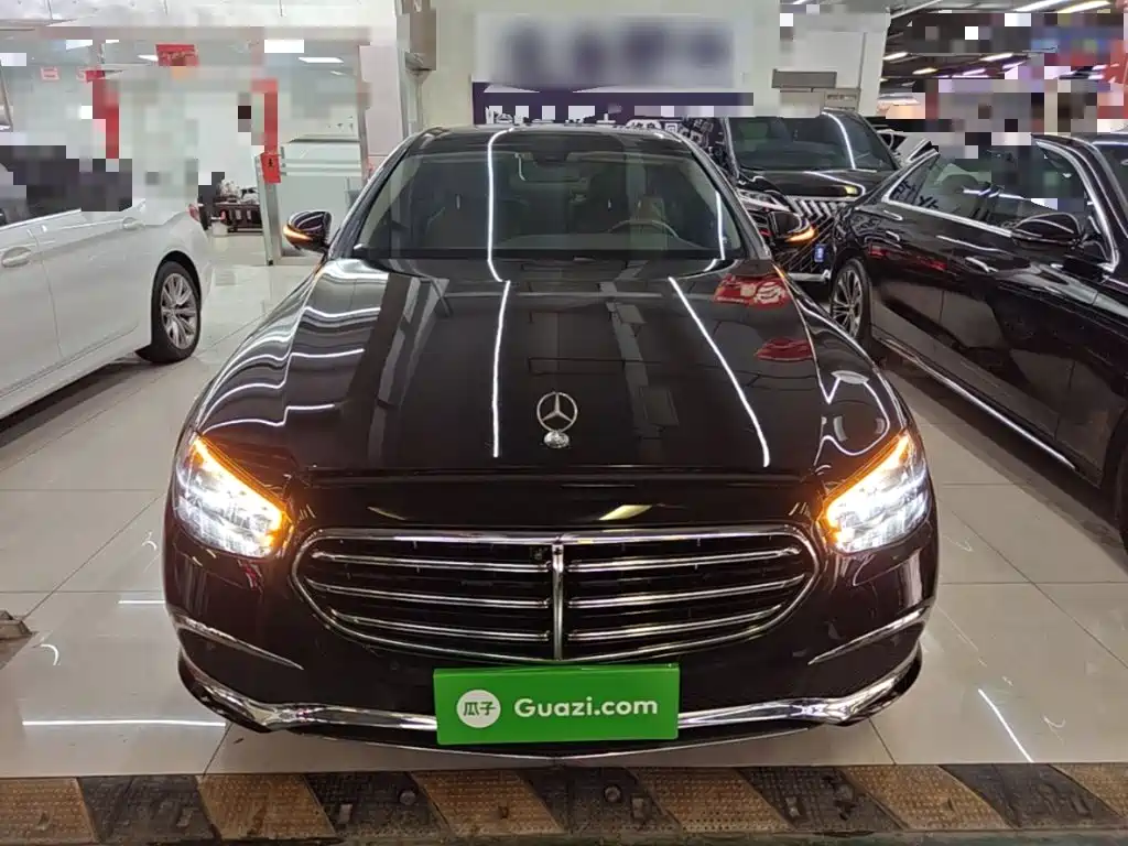 Mercedes-Benz E-Class — миниатюра 3