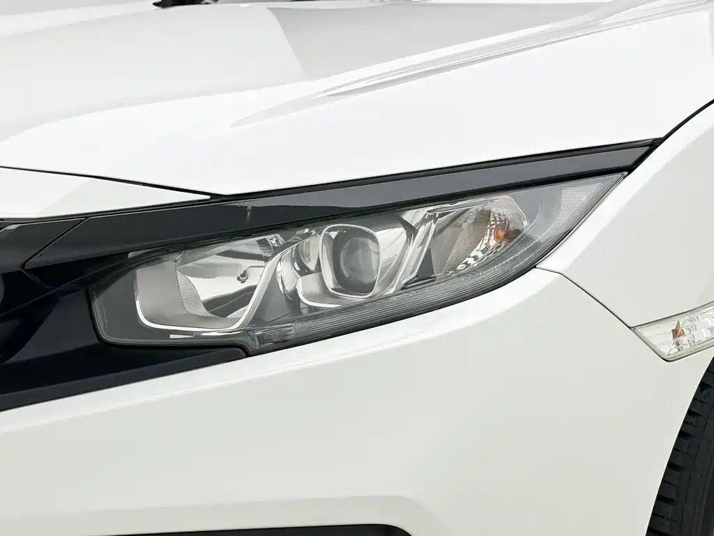 Honda Civic — миниатюра 24