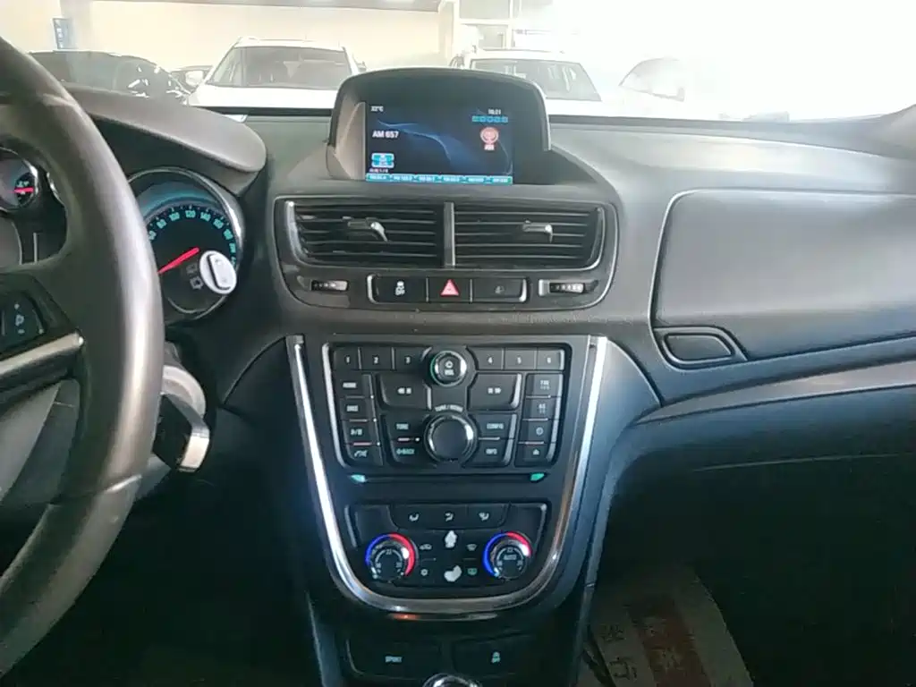 Buick Encore — миниатюра 13