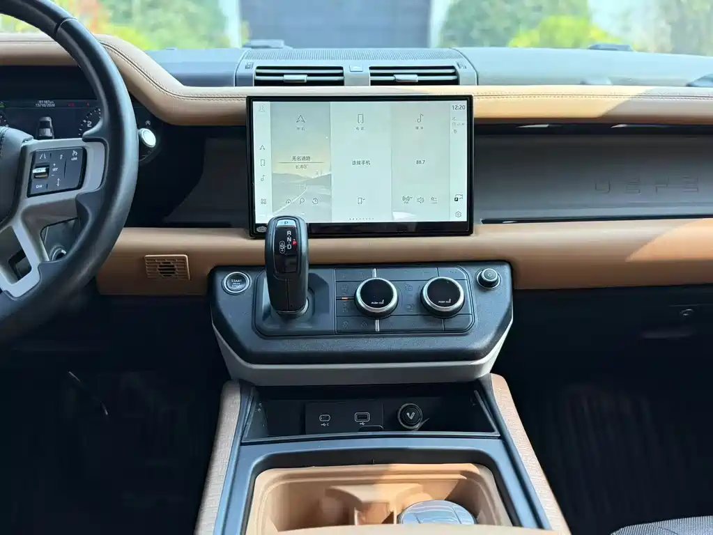 Land Rover Defender — миниатюра 16