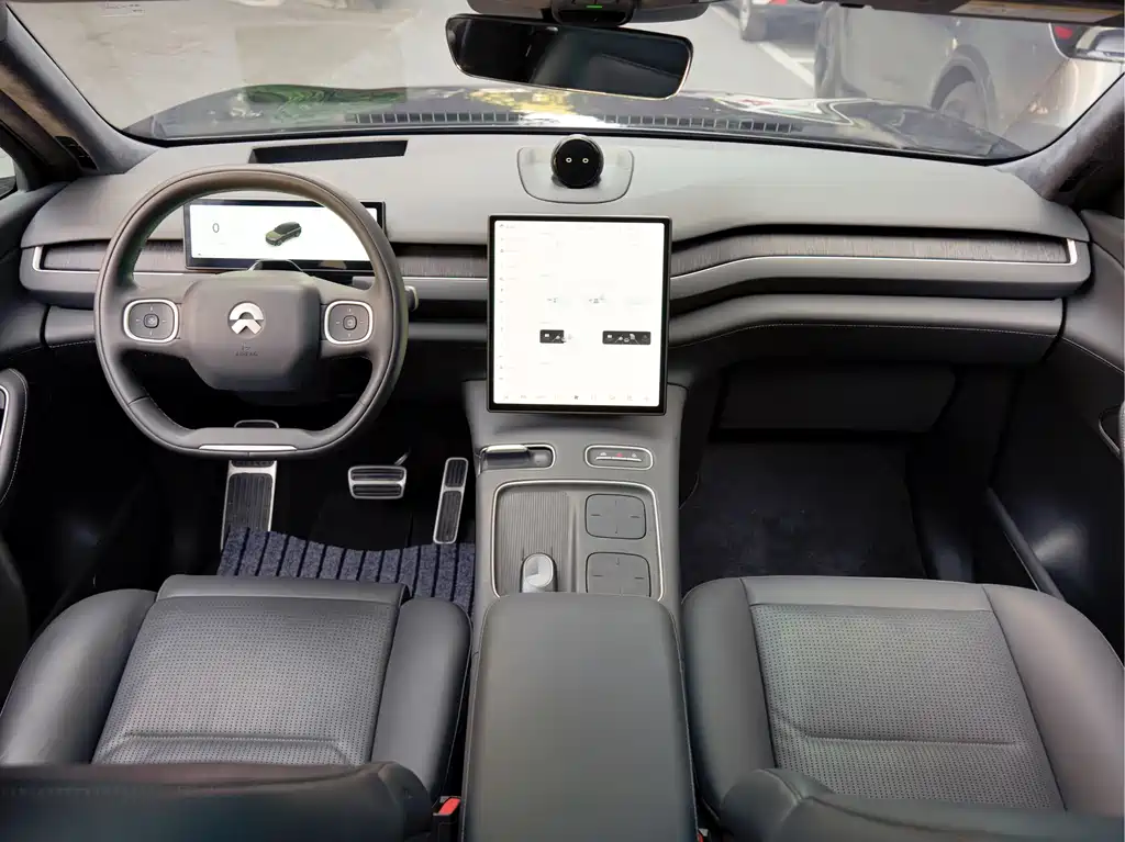 NIO ES8 — миниатюра 15