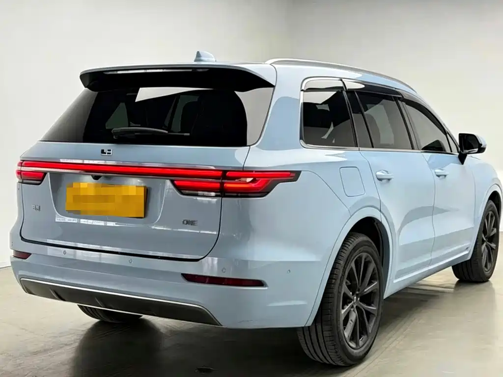 Li Auto Li ONE — миниатюра 18