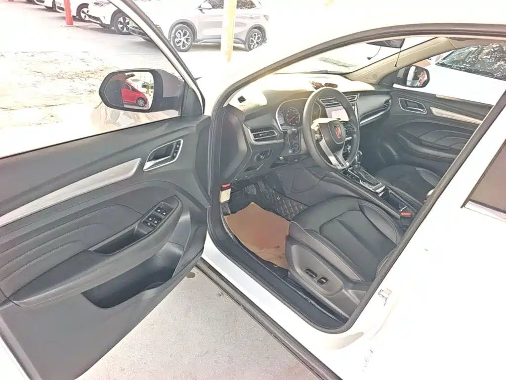 Roewe RX3 — миниатюра 16