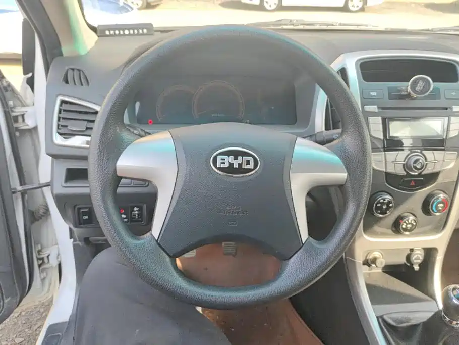 BYD F3 — миниатюра 15
