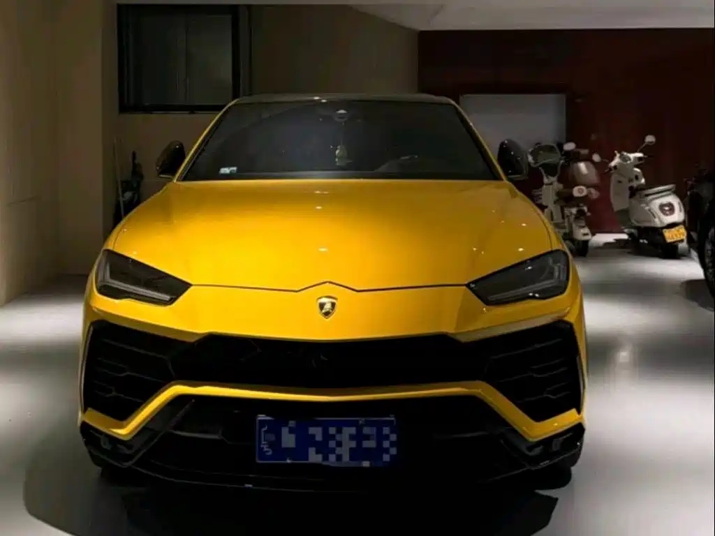 Lamborghini Urus — миниатюра 4