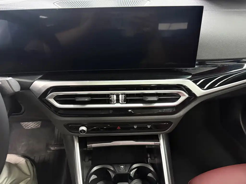BMW 3 Series — миниатюра 7