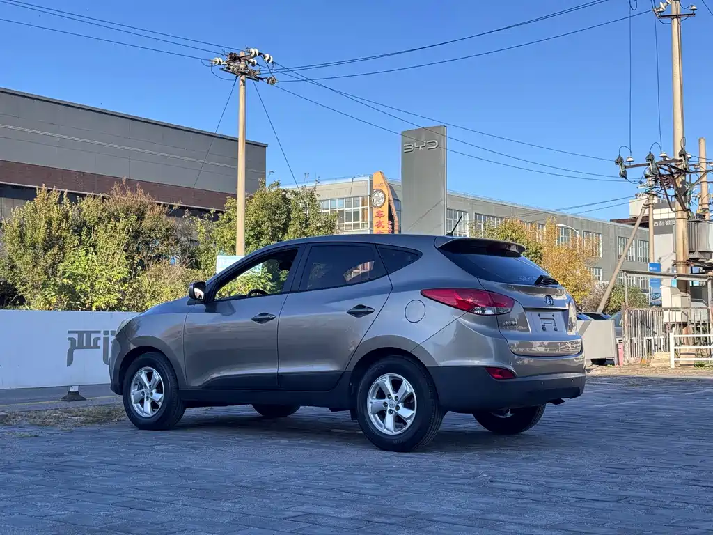 Hyundai ix35 — миниатюра 6