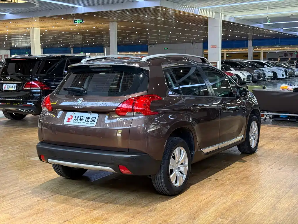 Peugeot 2008 — миниатюра 9