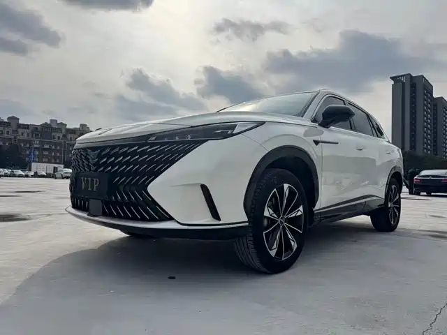 Roewe RX5