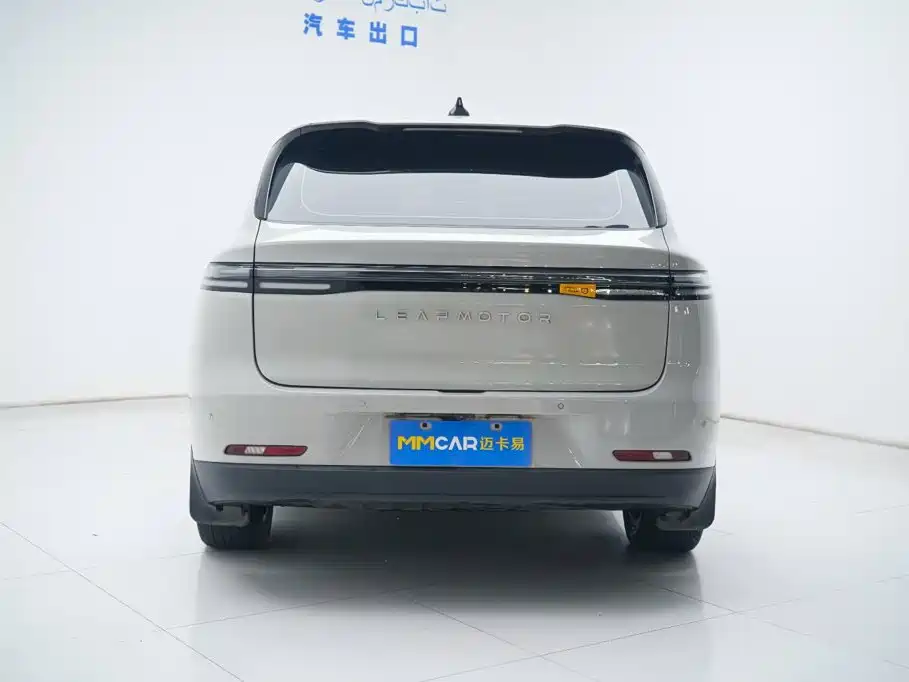 Leapmotor Leapmotor C10 — миниатюра 11